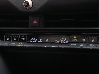 صورة 26 لـ 2024 Toyota CROWN SPORT