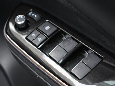 صورة 29 لـ 2024 Toyota CROWN SPORT