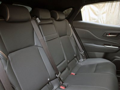 صورة 21 لـ 2024 Toyota CROWN SPORT