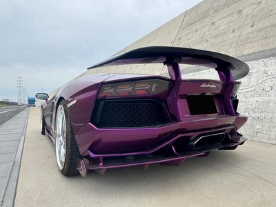 LAMBORGHINI AVENTADOR ROADSTER - 6