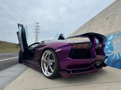 LAMBORGHINI AVENTADOR ROADSTER - 5