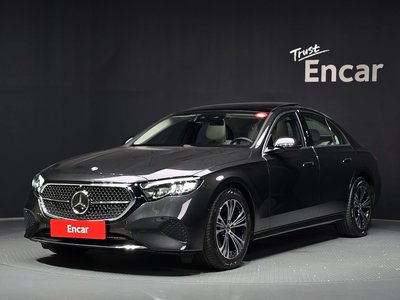 2025 Mercedes-BENZ E-CLASS 照片 1