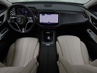 2025 Mercedes-BENZ E-CLASS 照片 5
