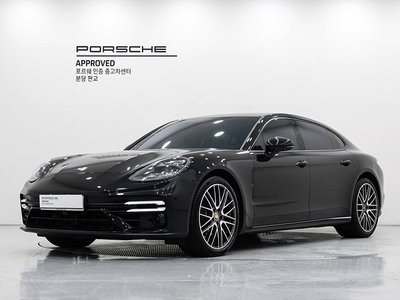 PORSCHE PANAMERA - 1