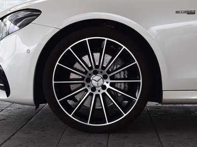 صورة 3 لـ 2017 Mercedes-BENZ E-CLASS AMG