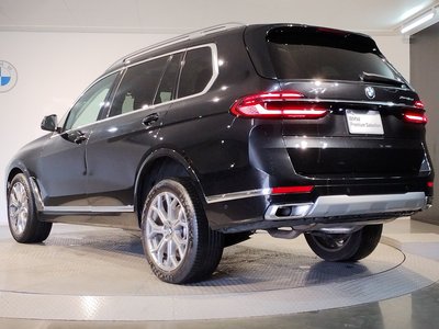 BMW X7 - 7