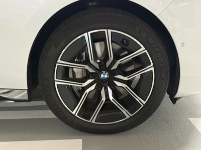2024 BMW 7 SERIES thumbnail 17