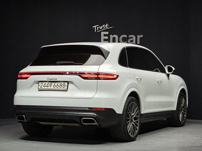 PORSCHE CAYENNE - 3