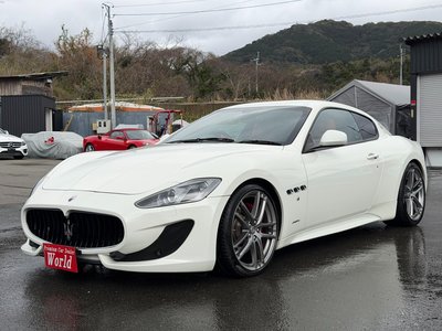 MASERATI GRANTURISMO - 1