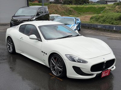 MASERATI GRANTURISMO - 10