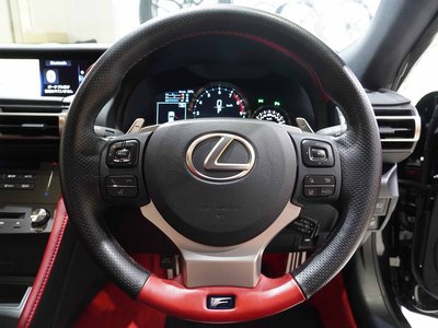 2019 Lexus RC F thumbnail 21