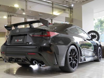 2019 Lexus RC F thumbnail 16