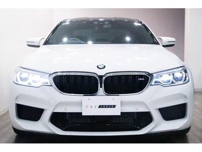 BMW M5 - 5