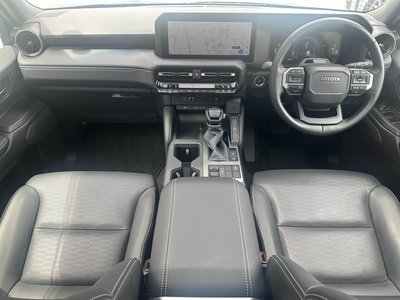 صورة 2 لـ 2024 Toyota LAND CRUISER 250