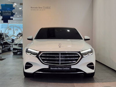 MERCEDES-BENZ E-CLASS - 2