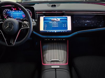 MERCEDES-BENZ E-CLASS - 7