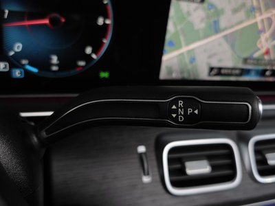 MERCEDES-BENZ GLS - 9