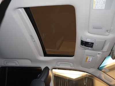 TOYOTA LAND CRUISER PRADO - 10