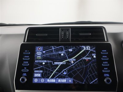 TOYOTA LAND CRUISER PRADO - 8