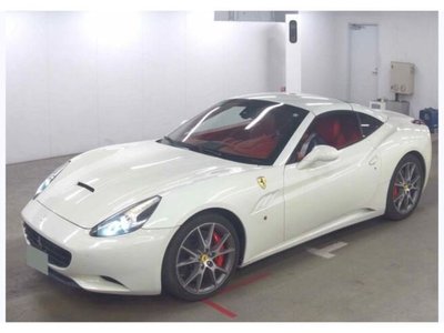 2017 FERRARI CALIFORNIA — фото 4