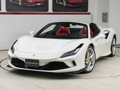 FERRARI F8 SPIDER