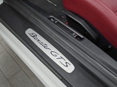 صورة مصغرة 30 لـ 2018 Porsche 718