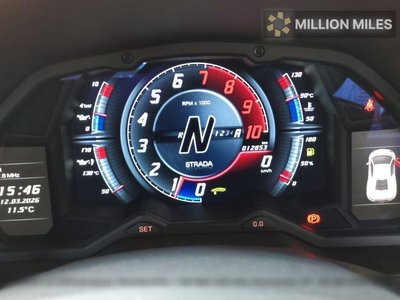 LAMBORGHINI AVENTADOR - 6