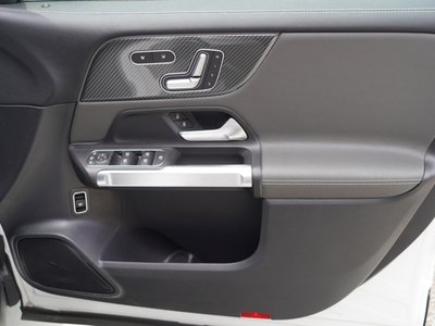 2021 Mercedes-BENZ GLB AMG 缩略图 21
