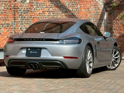 صورة 9 لـ 2018 Porsche 718