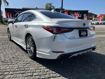 LEXUS ES - 3