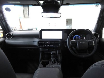 TOYOTA LAND CRUISER 250 - 8