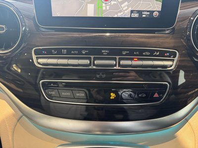 2020 Mercedes-BENZ V-CLASS — миниатюра 27