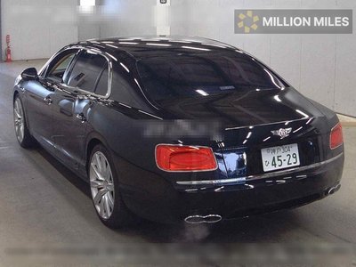 BENTLEY FLYING SPUR - 2