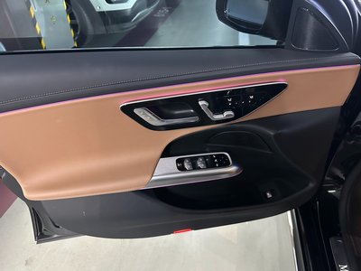 MERCEDES-BENZ E-CLASS - 7