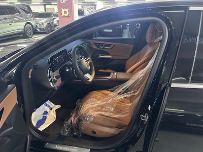 MERCEDES-BENZ E-CLASS - 4