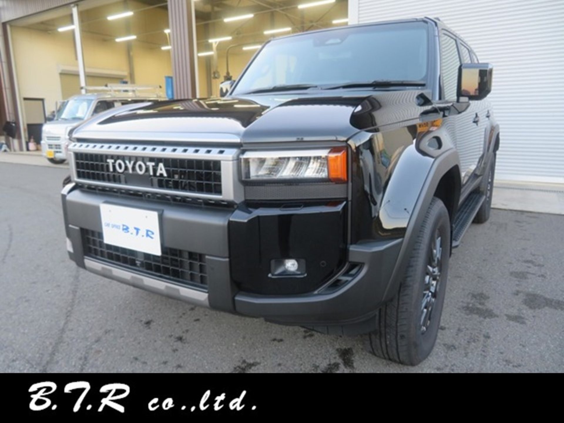 TOYOTA LAND CRUISER 250 - View 1