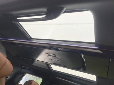 TOYOTA VELLFIRE - 3