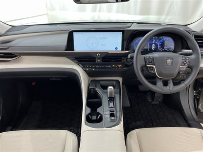 TOYOTA CROWN CROSSOVER - 4