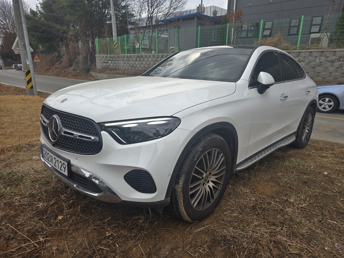 MERCEDES-BENZ GLC - View 1