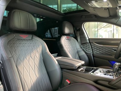 صورة مصغرة 12 لـ 2021 Bentley FLYING SPUR
