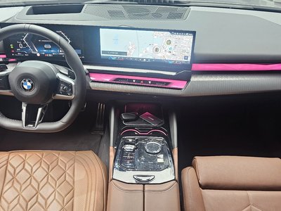 2025 BMW 5 SERIES 照片 5