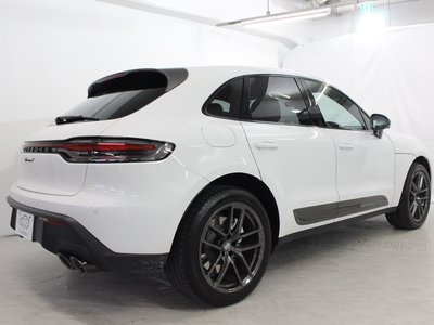 2022 Porsche MACAN — миниатюра 26