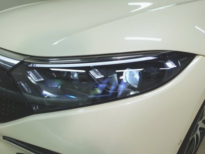 MERCEDES-BENZ EQS - 3