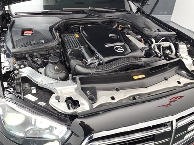 MERCEDES-BENZ E-CLASS - 7