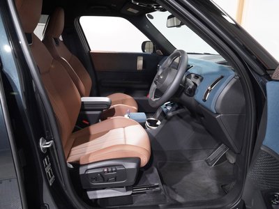 2025 MINI COOPER COUNTRYMAN photo 14