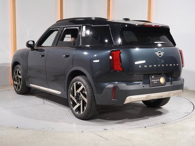 2025 MINI COOPER COUNTRYMAN photo 11