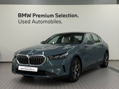 BMW 5 SERIES - 1