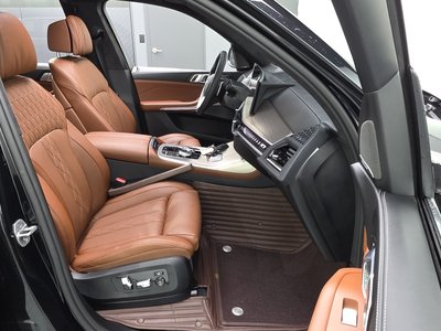 صورة مصغرة 16 لـ 2025 BMW X7