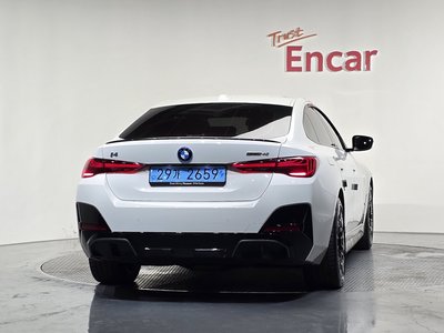 صورة 4 لـ 2025 BMW I4