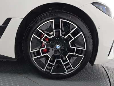 صورة 8 لـ 2025 BMW I4
